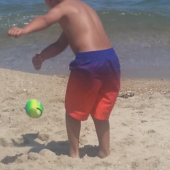 🔶️5 for $30🔶️ Under Armour Swim Trunks - Picture 8 of 8